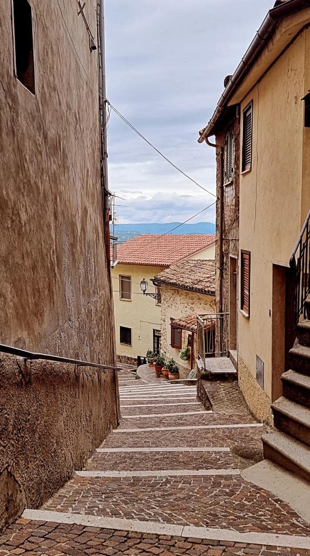 Apartament Il Sentiero Poggio Bustone Zewnętrze zdjęcie